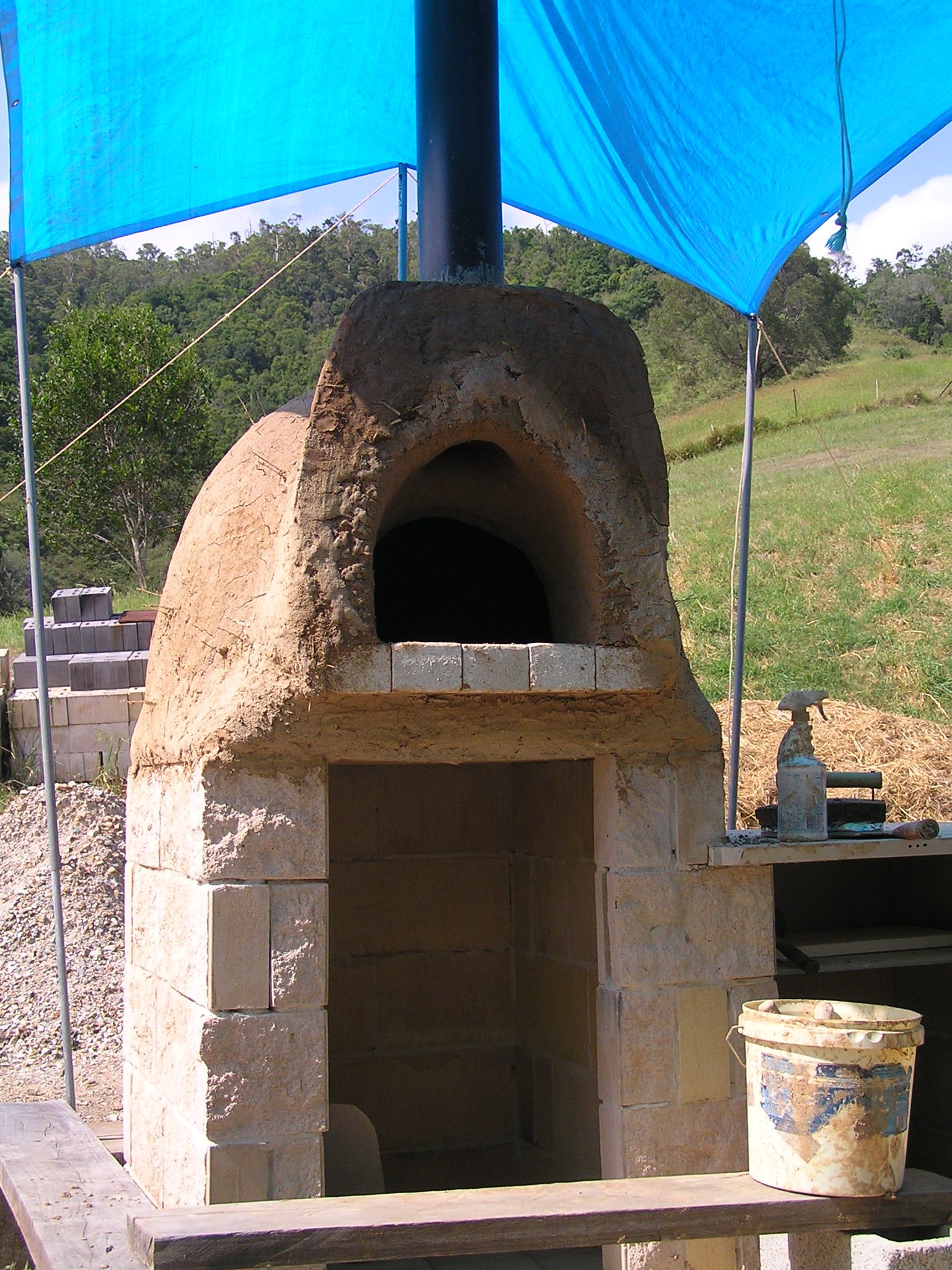 Cob oven – Gympie Permaculture